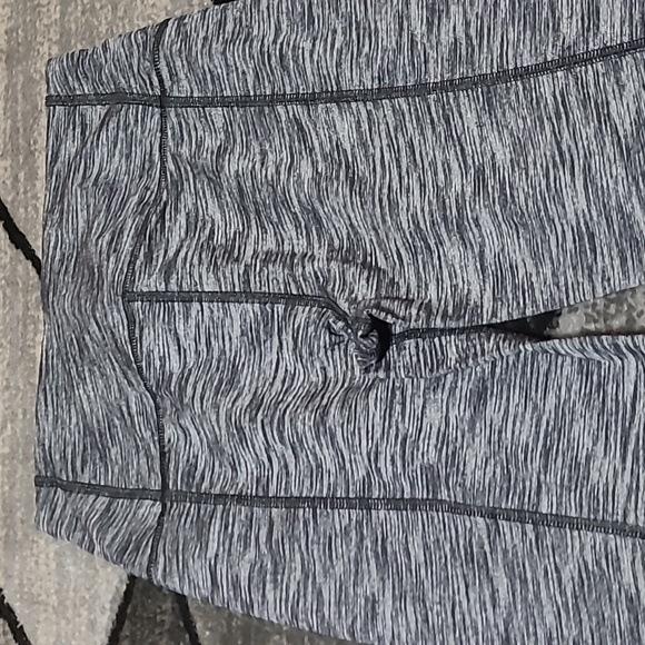 VICTORIA SPORT 2017 KNOCKOUT BY VICTORIA SECRET LEGGINGS - Picture 8 of 10